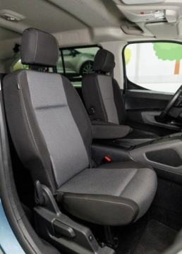 Toyota 2024 Toyota Proace City City Verso Long 1.5 D-4D Family aut 1.5 Diesel 130KM, zdjęcie 27