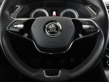 Skoda Superb III Kombi Facelifting 2.0 TDI SCR 150KM 2020 Škoda Superb Skoda Superb GRATIS! Pakiet, zdjęcie 20