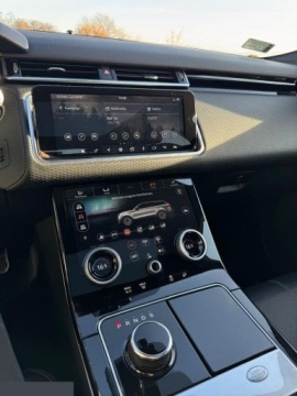Land Rover Range Rover Velar SUV 3.0 SD6 300KM 2018 Land Rover Range Rover Velar 3.0 SD6 R-Dynamic S 300KM 2018r Salon Polska, zdjęcie 8