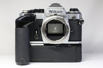 Nikon FE 35mm Film Camera Silver Body + MD-12 Motor Drive Winder Grip From