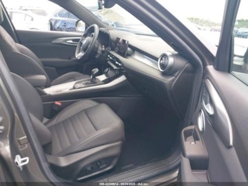 Alfa Romeo 2024 Alfa Romeo Tonale TI EAWD 2024 1.3l 1.3 Hybryda 180KM, zdjęcie 9