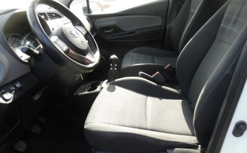 Toyota Yaris III 2016 Toyota Yaris 2016r, 1.3 Benzyna LPG, Uszkodzona. Poobijana. Jezdzi. 1.3, zdjęcie 6