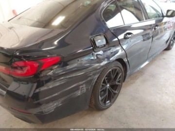 BMW Seria 5 G30-G31 2021 BMW Seria 5 540i xDrive 2021 3.0 Benzyna 335KM, zdjęcie 6