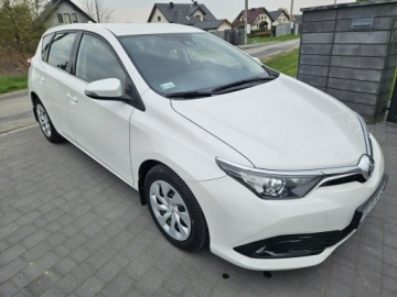 Toyota Auris II Hatchback 5d Facelifting 1.6 Valvematic 132KM 2018 Toyota Auris Polski salon, Kamera cofania,Premium, zdjęcie 2
