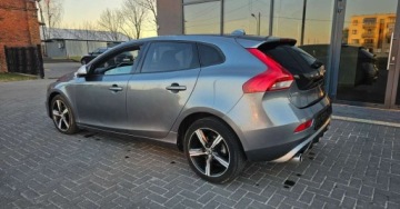 Volvo V40 II Hatchback Facelifting 2.0 D2 120KM 2017 Volvo V40 R-design 2.0 Diesel 120KM, zdjęcie 14