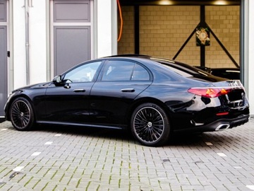 Mercedes Klasa E W214 Sedan 3.0 450d 367KM 2025 E Klasa 450 d 4-Matic AMG 3.0 (367KM) 2025, zdjęcie 2