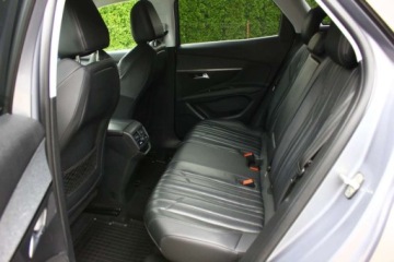 Peugeot 3008 II Crossover 1.5 BlueHDI 130KM 2018 Peugeot 3008 1.5 HDI 130KM Allure Skory Navigacja Kamera Alu 18 Ladne Auto, zdjęcie 30