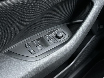 Skoda Kodiaq I SUV Facelifting 1.5 TSI 150KM 2024 Skoda Kodiaq 1.5TSI 150KM Selection DSG l LED Matr, zdjęcie 16