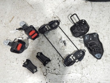 SEDADLA KOMPLET TOYOTA CHR 16-23 1.2 B OHŘÍVAČ