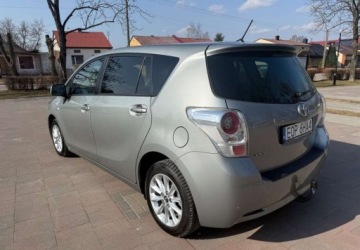 Toyota Verso Minivan 2.0 D-4D 126KM 2012 Toyota Verso Toyota Verso 2.0 D-4D Travel 2.0 Diesel 126KM, zdjęcie 3