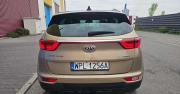 Kia Sportage IV SUV 2.0 CRDi 136KM 2017 Kia Sportage 2.0 d Naped 44 skora nawigacja kamera 2.0 Diesel 136KM, zdjęcie 8