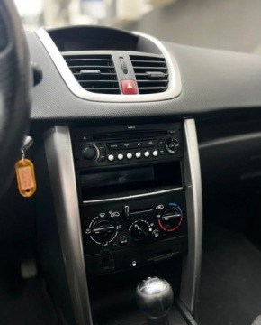 Peugeot 207 Hatchback 5d 1.4 VTi 95KM 2008 Peugeot 207 Klima Isofix Elektryka Warszawa 1.4 Benzyna 95KM, zdjęcie 38