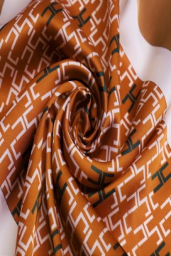 ШАРФ GAWROSZKA БАНДАНА МАЛЕНЬКИЙ ШАРФ 70/70 СМ