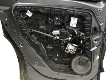MERCEDES GLB X247 247 PODNOŚNIK ZAMEK LEWY TYLNY