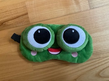 OPASKA NA OCZY MASKA DO SPANIA SNU RELAKSU żabka ŻABA OLDMAN NA GUMCE PLUSZ