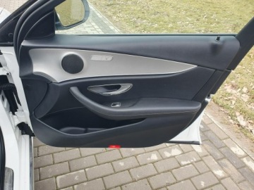 Mercedes Klasa E W213 Kombi 2.0 220d 194KM 2016 Mercedes E 220 2.0d 194KM W213 Automat Raty, zdjęcie 21