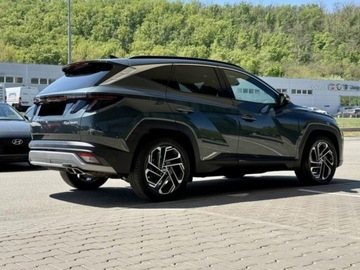 Hyundai Tucson IV 2025 HYUNDAI Tucson 1.6 T-GDi HEV Platinum 4WD aut Suv 239KM 2025, zdjęcie 2