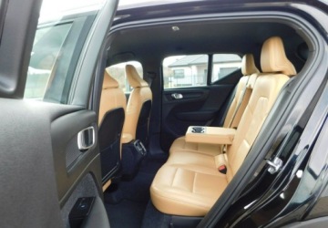 Volvo XC40 2021 Volvo XC 40 2.0T INSCRIPTION Bezowa Skora BLiS 2.0 Benzyna 197KM, zdjęcie 12