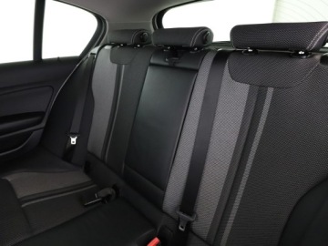 BMW Seria 1 F40 2019 BMW 118 2.0d Automat Urban Line Navi Tempomat, zdjęcie 16