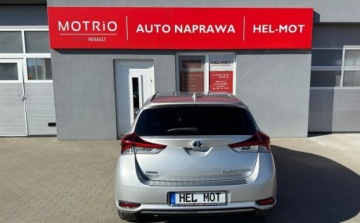 Toyota Auris II Hatchback 5d Facelifting 1.8 Hybrid 136KM 2016 Toyota Auris II Lift, 2016R, Bezwypadkowa, Automat, Zarejestorwana w PL, V, zdjęcie 6