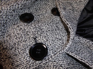 #Размер ЖЕНСКОГО шерстяного пальто. 42/44 ЭЛЛОС