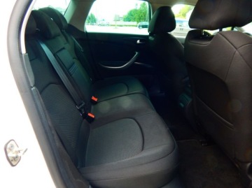 Citroen C5 III 2015 Citroen C5 2.0 HDi 2015 wygodne kombi w ładnym stanie, zdjęcie 13