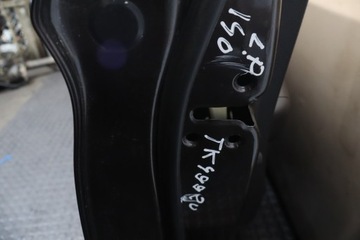 DVEŘE LEVÝ PŘEDNÍ HYUNDAI I40 YN7