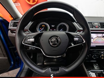 Skoda Superb III Kombi Plug-In Hybrid 1.4 TSI Plug-In-Hybrid 218KM 2021 SKODA Superb 1.4 TSI Plug-In Hybrid L&amp;K DSG Combi 218KM 2021, zdjęcie 13