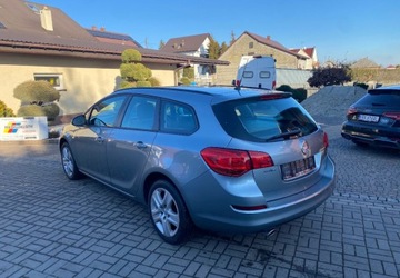 Opel Astra J Sports Tourer 1.4 Turbo ECOTEC 120KM 2011 Opel Astra Opel Astra 1.4 Benzyna 120KM, zdjęcie 5