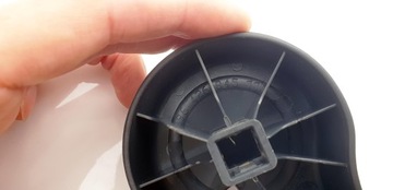 CITROEN C2 DRŽÁTKO DRŽÁK REGULACE SEDADLO SEDADLA PRAVÁ PRAVÝ SPOLUJEZDCE