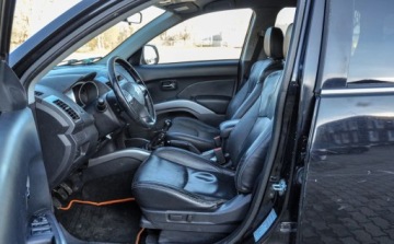 Peugeot 4007 2008 Peugeot 4007 2,2HDI 7-osobowy Skory Bezwypadkowy 2.2 Diesel 156KM, zdjęcie 6