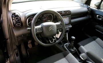 Citroen C3 Aircross  I Crossover 1.2 PureTech 110KM 2019 Citroen C3 Aircross 1.2 PureTech GPF Orgins SS SalonPL Gwarancja od RiA, zdjęcie 2