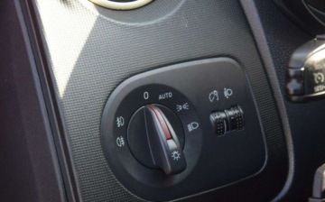 Seat Ibiza IV Hatchback 5d Facelifting 1.4 85KM 2015 Seat Ibiza 1.4 MPI 92 TYS KM Oryginal Lakier 2 KPL KOL Grzane Fotele Sprow, zdjęcie 29