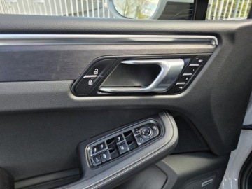 Porsche Macan SUV Facelifting II 2.9 GTS 440KM 2022 PORSCHE Macan GTS, V6 2.9l benzyna 440KM Przebieg:39, 856km Dokumentacja, zdjęcie 6