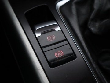 Audi A4 B8 Limousine 1.8 TFSI 120KM 2009 Audi A4 1.8 TFSI, Xenon, Klima, Klimatronic, zdjęcie 16