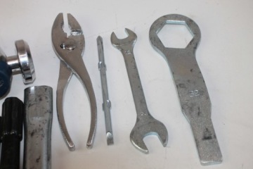 KAWASAKI ZZR 1400 05-11 ИНСТРУМЕНТЫ СЕРВИСНЫЕ КЛЮЧИ