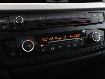 BMW Seria 3 F30-F31-F34 Limuzyna 2.0 318d 143KM 2015 BMW 3GT bi-xenon/LED skóra navi klima auto, zdjęcie 25