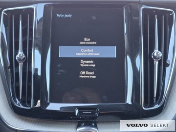 Volvo XC60 II Crossover D4 190KM 2020 Volvo XC 60 Salon PL Inscription D4 190KM Kamera 3, zdjęcie 24