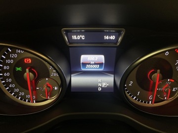 Mercedes GLA I Off-roader 1.6 200 156KM 2016 Mercedes-Benz GLA 200 Mercedes-Benz GLA 200, Benzy, zdjęcie 14