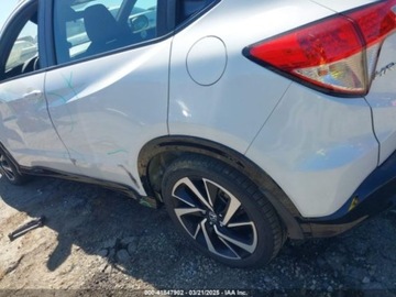 Honda HR-V II 2019 Honda HR-V 2019 HONDA HR-V SPORT 1.8 Benzyna 141KM, zdjęcie 7