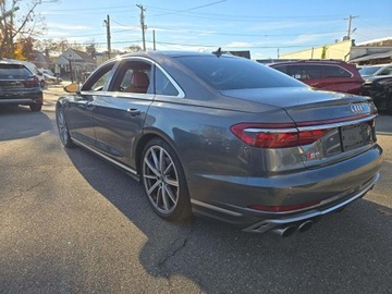 Audi A8 D5 2022 Audi S8 Base 2022 4.0l 4.0 Benzyna 563KM, zdjęcie 2