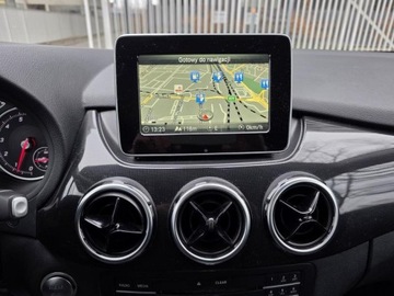 Mercedes Klasa B W246 Sports Tourer Facelifting 1.6 180 122KM 2017 MERCEDES B180, 1,6l benzyna 122KM Automat Niski przebieg: 103,232km, zdjęcie 10