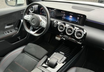 Mercedes Klasa A W177/V177 Hatchback 2.0 220d 190KM 2021 Mercedes-Benz Klasa A AMG Line 4-Matic 8G-DCT, Tempomat, GPS, Podgrzewane, zdjęcie 14
