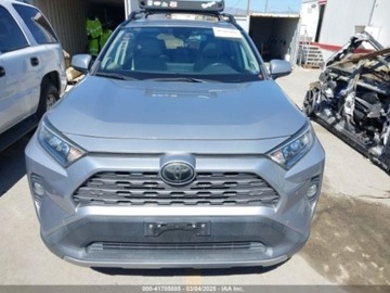 Toyota 2019 Toyota RAV4 2019r., Limited, od ubezpieczalni 2.5 Benzyna 203KM, zdjęcie 1