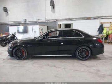 Mercedes Klasa C W205 2020 Mercedes-Benz Klasa C 63 S AMG 2020 4.0l 4.0 Benzyna 503KM, zdjęcie 2
