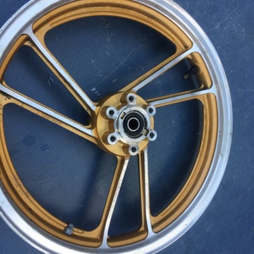 Suzuki GS 550 Передний обод