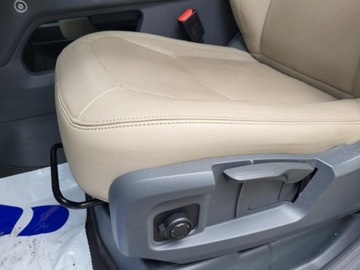 Land Rover Defender IV (L663) 90 3.0 i6P 400KM 2023 LANDROVER DEFENDER SE 110 P300AWD, 2.0l benzyna 300KM Przebieg 32,064km, zdjęcie 5