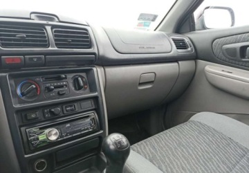 Subaru Impreza II Kombi 2.0 i 16V 125KM 2000 Subaru Impreza Subaru Impreza 2.0 Benzyna 125KM, zdjęcie 10