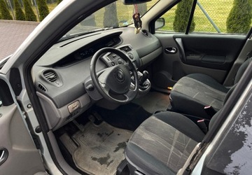 Renault Grand Scenic I 2004 Renault Grand Scenic 1,6 Benzyna 112 km 7-Osobowy 1.6 Benzyna 112KM, zdjęcie 10