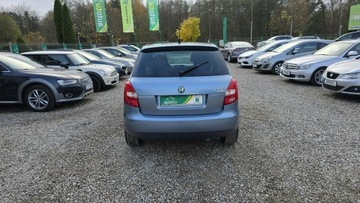 Skoda Fabia II Hatchback 1.4 i 16V 85KM 2009 Škoda Fabia Skoda Fabia Benzyna 1.4, zdjęcie 7